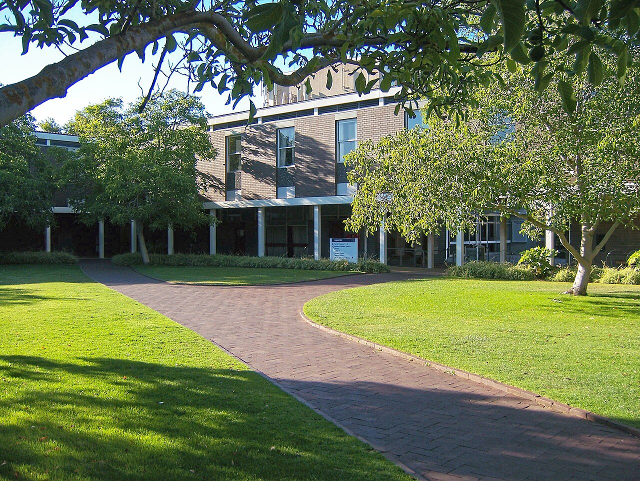 View of the courtyard of the Humanities building of the Flinders University .