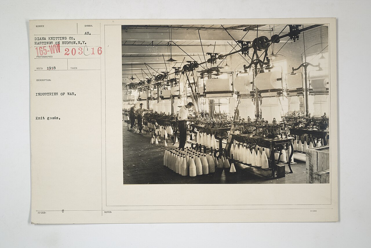 Scope and content: Photographer: DIANA KNITTING CO. HASTINGS ON HUDSON. N.Y.