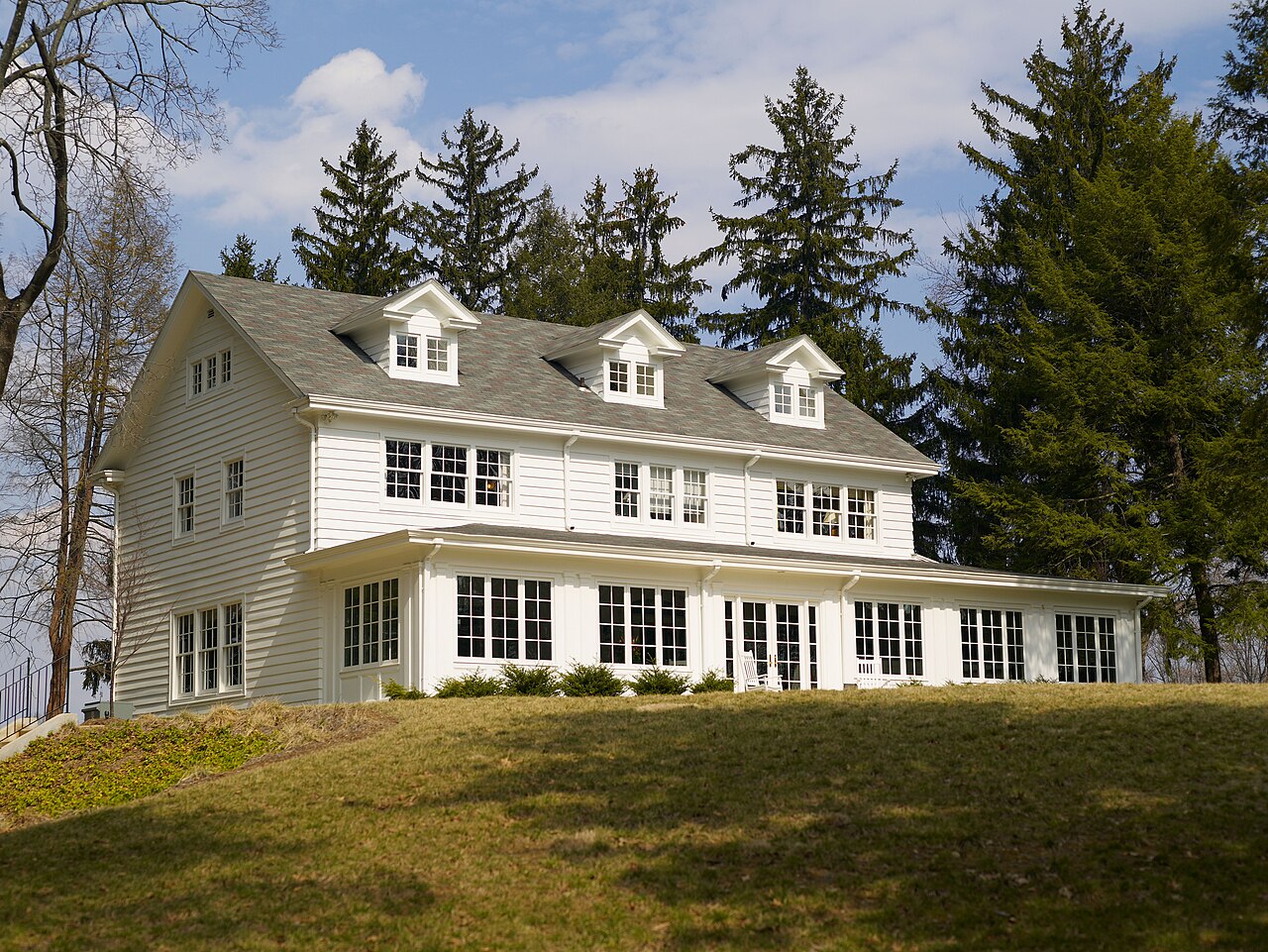 In the 1950s, CIA obtained 225 acres of Federal Highway Administration property — including the Calvert Estate — to house its new headquarters, with the proviso that Margaret Scatt