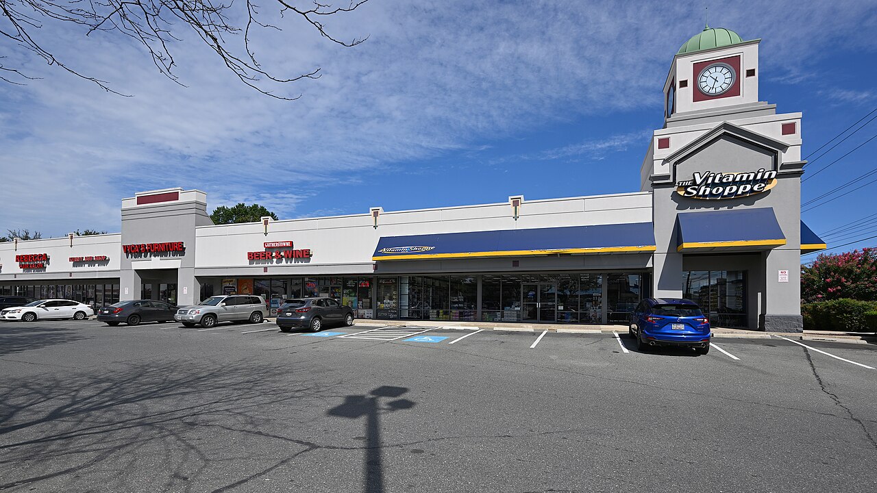 Shops on the north side of Gaitherstown Plaza: The Vitamin Shoppe, Gaitherstowne Beer and Wine, Vyca's Furniture, Kenny Sub Shop, Rebecca Hair Salon. 260 North Frederick Avenue, Ga