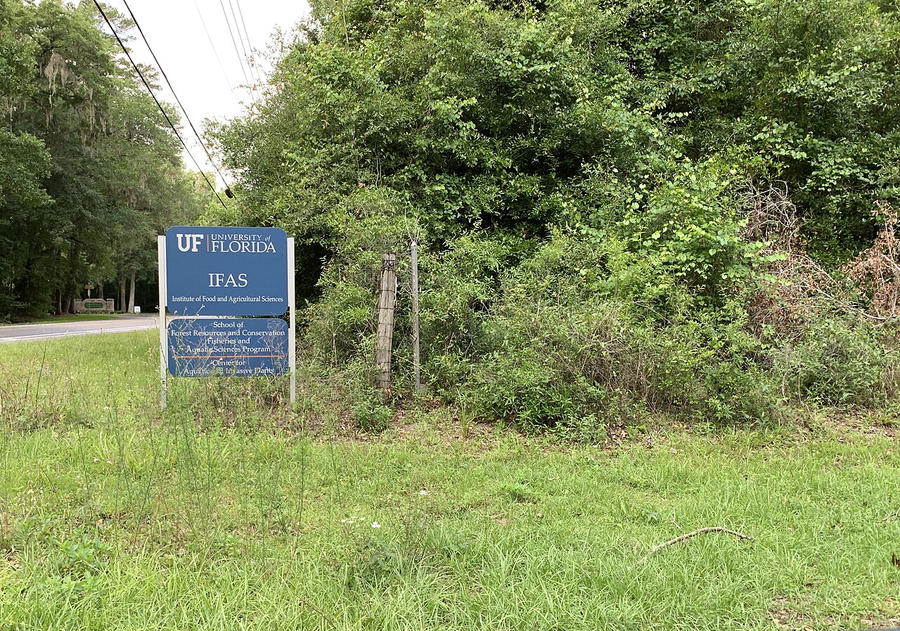 Sign near Florida Lakewatch headquarters